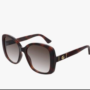 Reserved Gucci Brown Tortoise Sunglasses